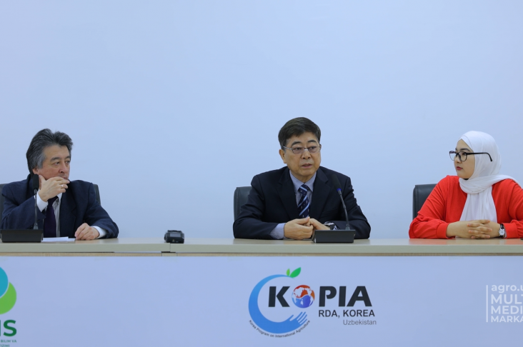 1920x1080.00_01_37_43.Still010