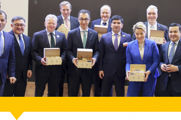 1920x1080.00_00_32_43.Still131