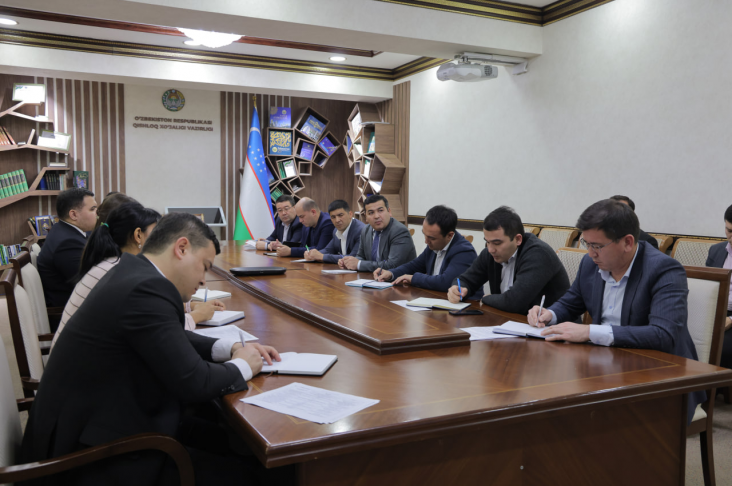 4ce4b053695f42a21a805